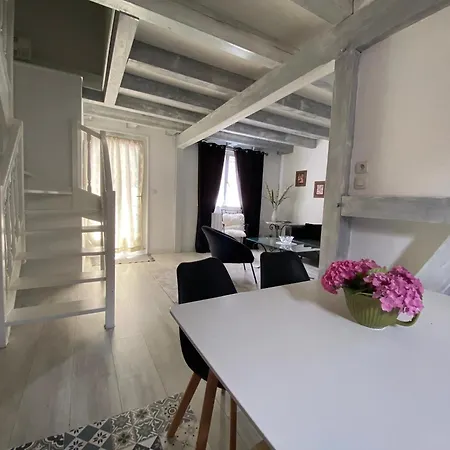 Relais Du Dompeter 4*