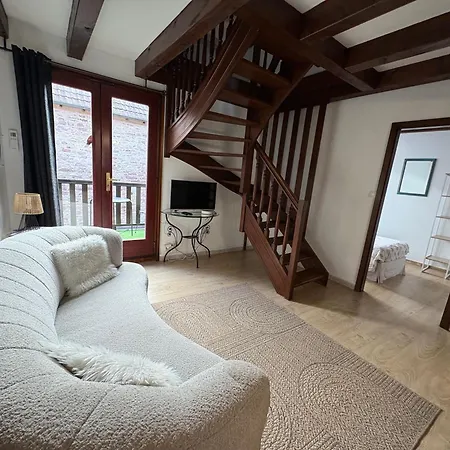 Relais Du Dompeter 4*